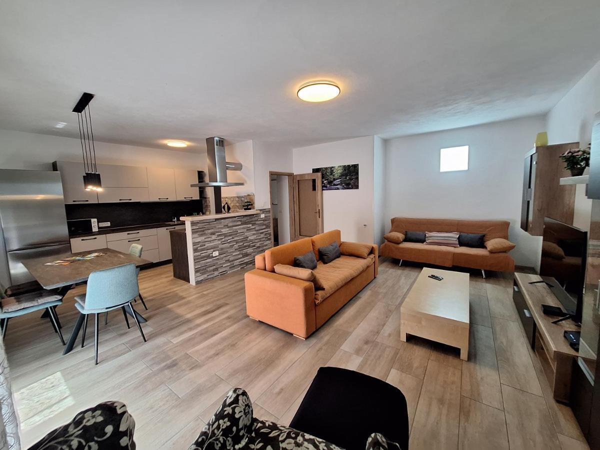 Apartma Kanal Dış mekan fotoğraf